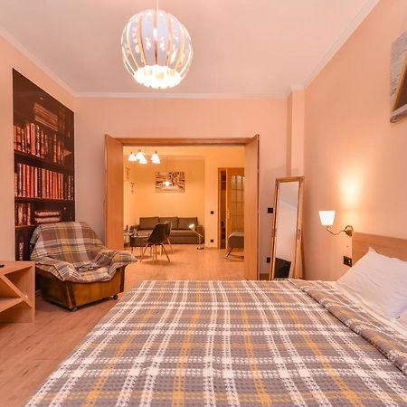 Sofia Dream Apartment - The Library - 3-Bdr, 2-Bthr By Flat Mаnager Ngoại thất bức ảnh