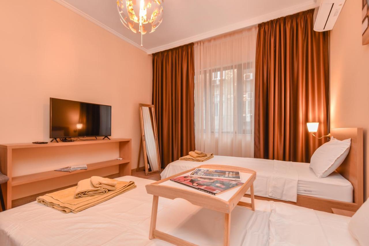 Sofia Dream Apartment - The Library - 3-Bdr, 2-Bthr By Flat Mаnager Ngoại thất bức ảnh