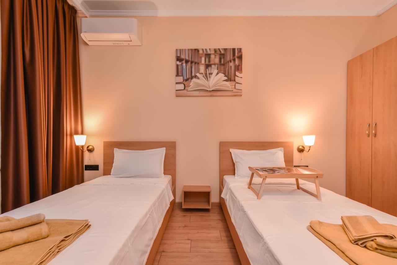 Sofia Dream Apartment - The Library - 3-Bdr, 2-Bthr By Flat Mаnager Ngoại thất bức ảnh