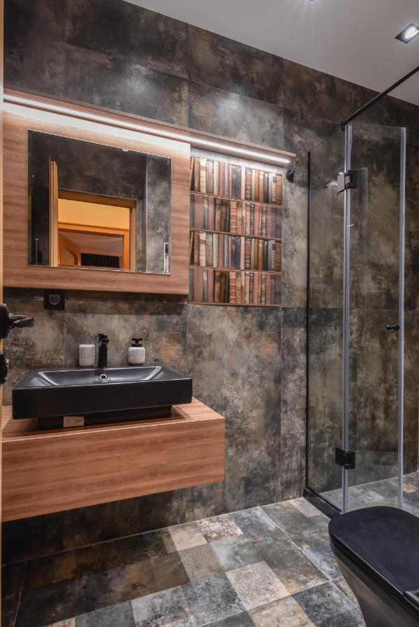 Sofia Dream Apartment - The Library - 3-Bdr, 2-Bthr By Flat Mаnager Ngoại thất bức ảnh